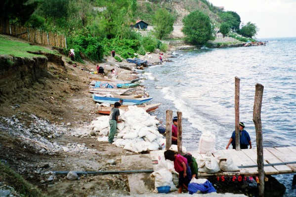Lago Aitilan, Guatemala